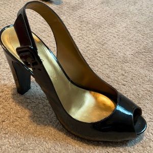 Women’s Guess by Marciano Size 7.5 Peeptoe Shoes